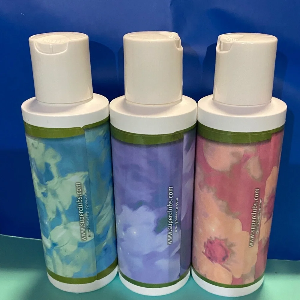 Shower Gel, Body Lotion & Shampoo Trio with Carry Case Travel Vacation Resort